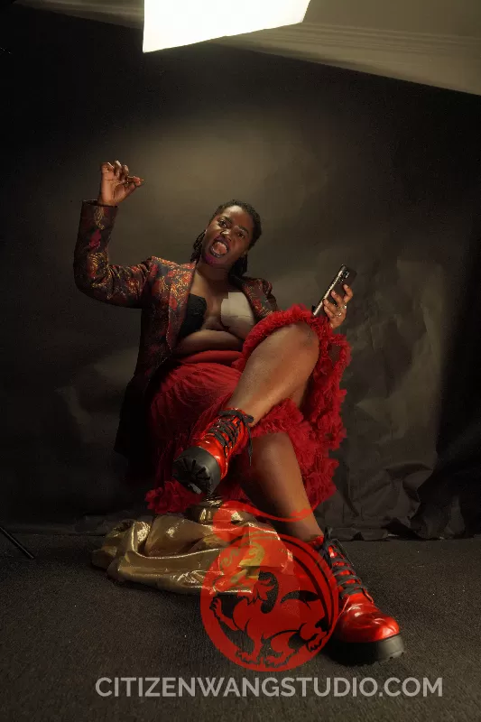 drag-king-redboot.JPG